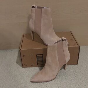 42 Gold Women’s Ankle Boots 6 TL